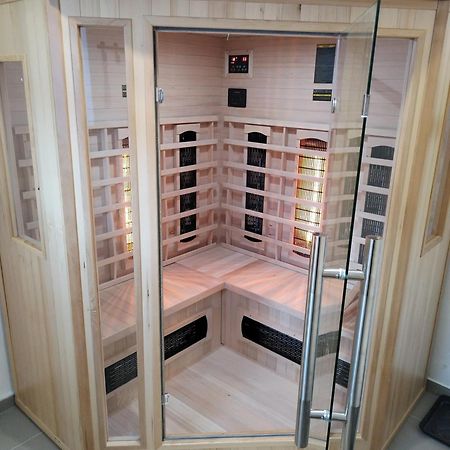 Apartman 825 Яхимов Екстериор снимка