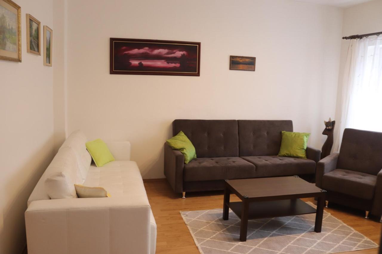 Apartman 825 Яхимов Екстериор снимка