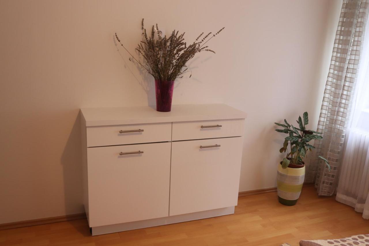 Apartman 825 Яхимов Екстериор снимка